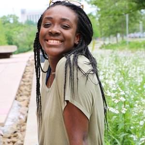 Meet your Posher, Vivienne